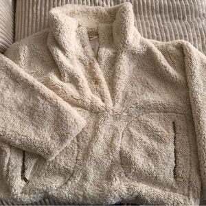 Michael Kors Cream Sherpa pull over